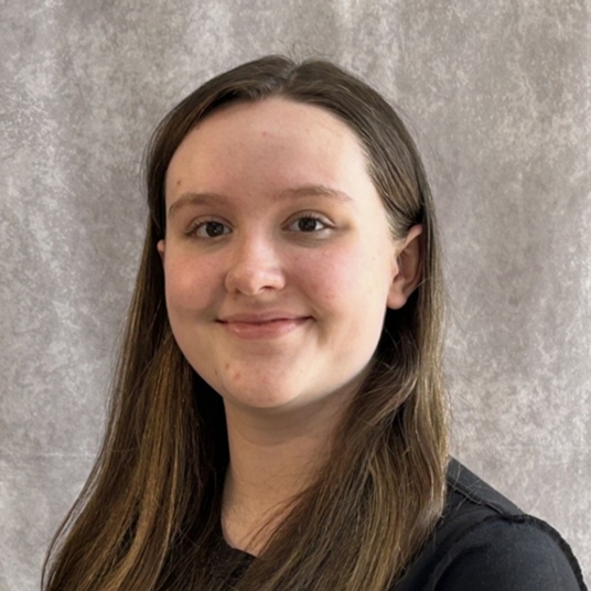 Kayla Riddle head shot