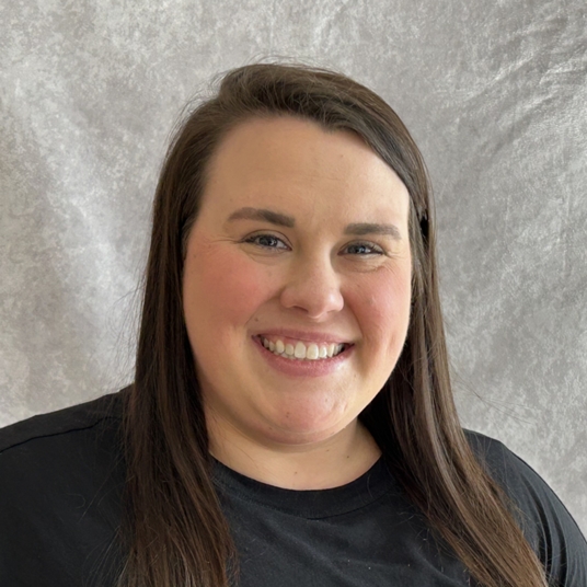 Stephanie McCullough head shot