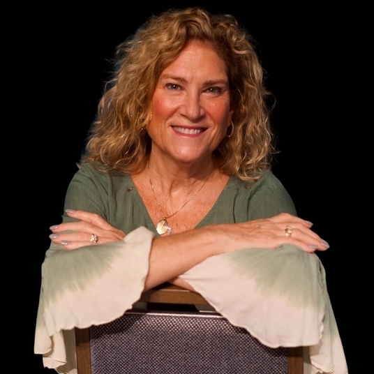 Dora Bellomo head shot