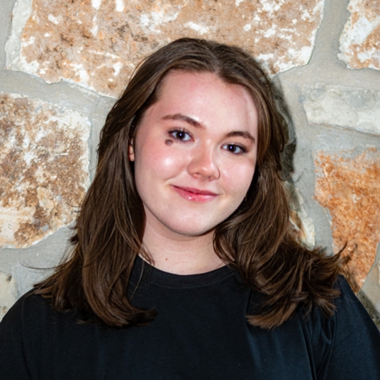 Julia Alexander head shot