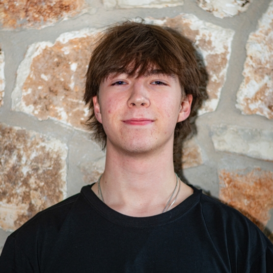 Levi Olewin head shot