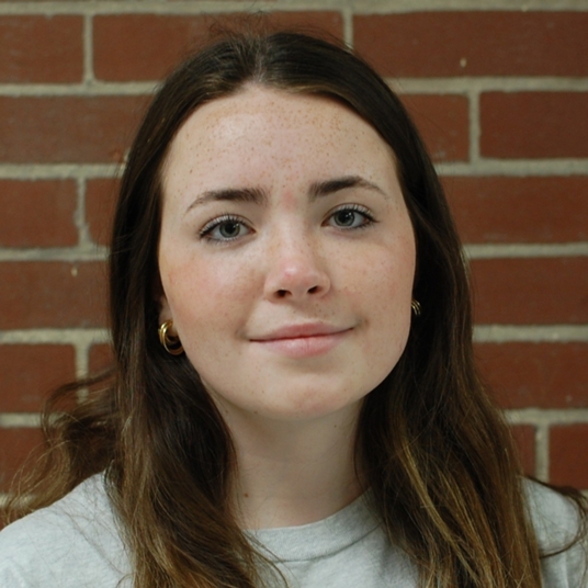 Grace Davenport head shot