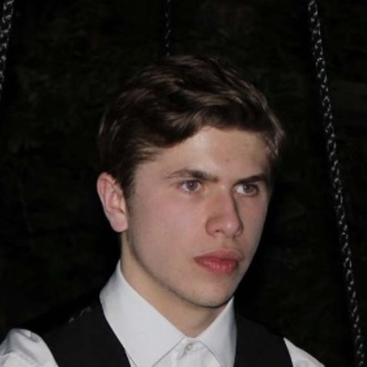 Tristan Gubler head shot