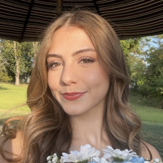 Avery LaViola head shot