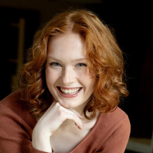 Danielle Lusian, Vocal Director head shot