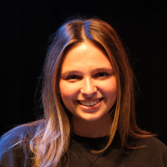 Cora Bursi head shot