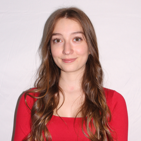 Nicole Tzanas head shot