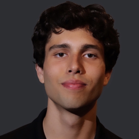 Pedro Vierre head shot