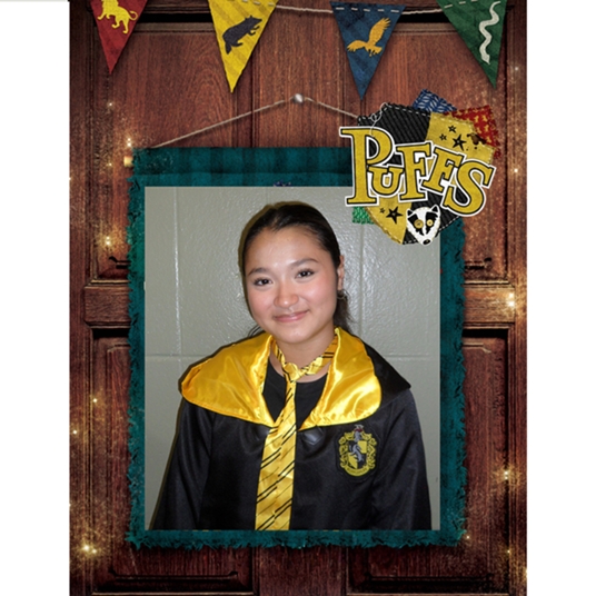 Zoey Velaochaga head shot