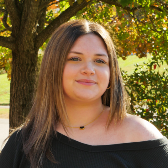 Lauren DeRego head shot