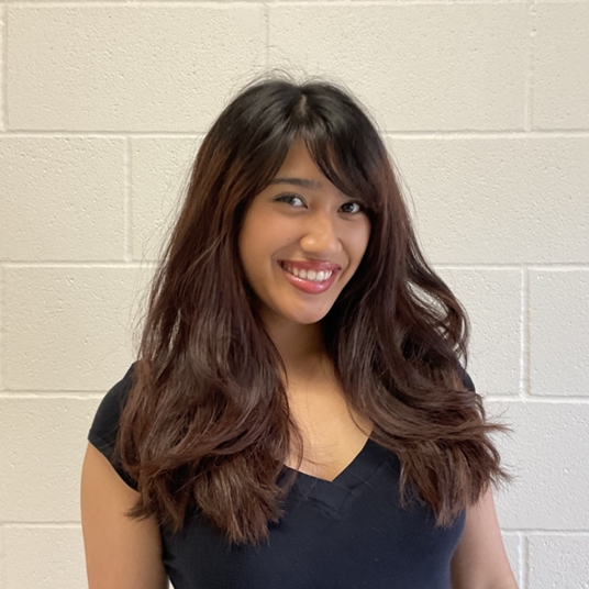 Aleana Avila★ head shot