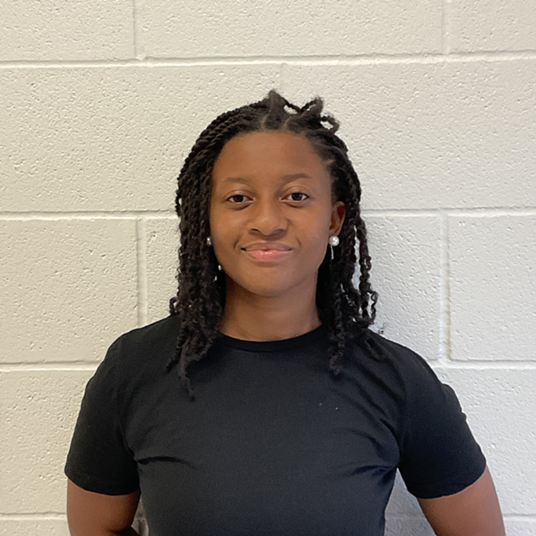 MaKenzie Walker-Pearson★ head shot