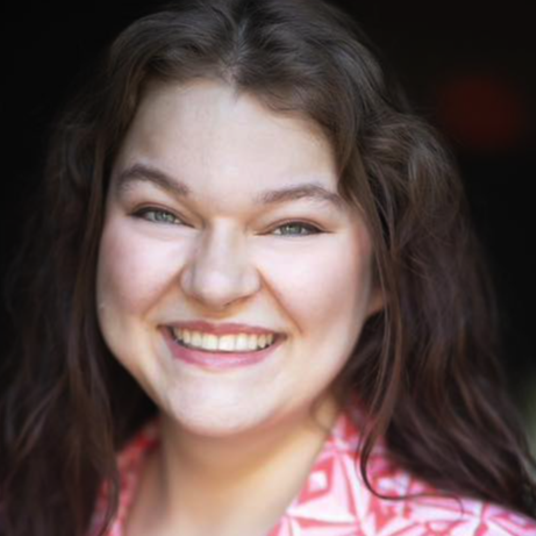 Cait Schlieger head shot