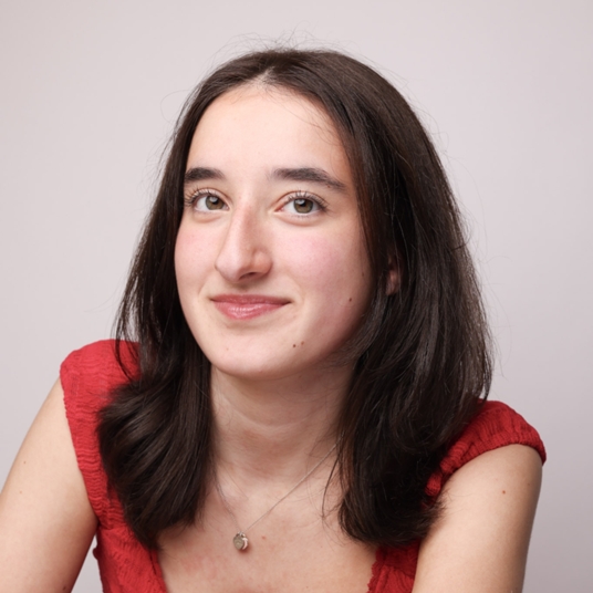 Sophia D'Erasmo head shot