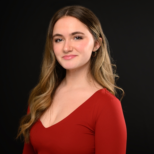 Leah Graham head shot