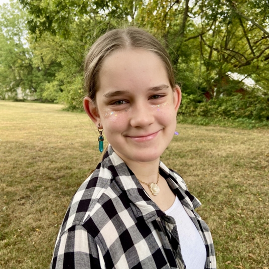 Grace Zundel head shot