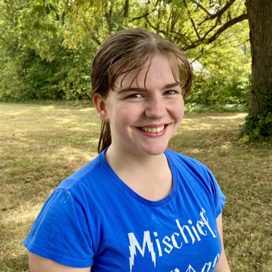 Leah Turner head shot