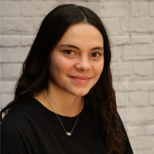 Mia Strack head shot