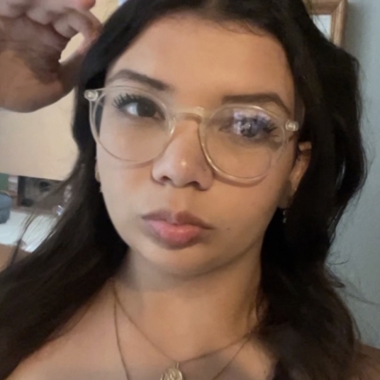 Abigail McFerren head shot