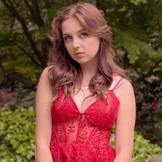Olivia Puckett head shot