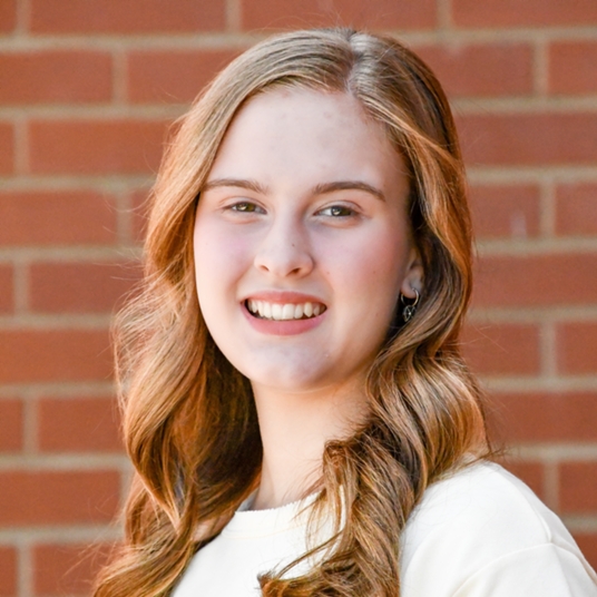 Olivia Ablondi head shot