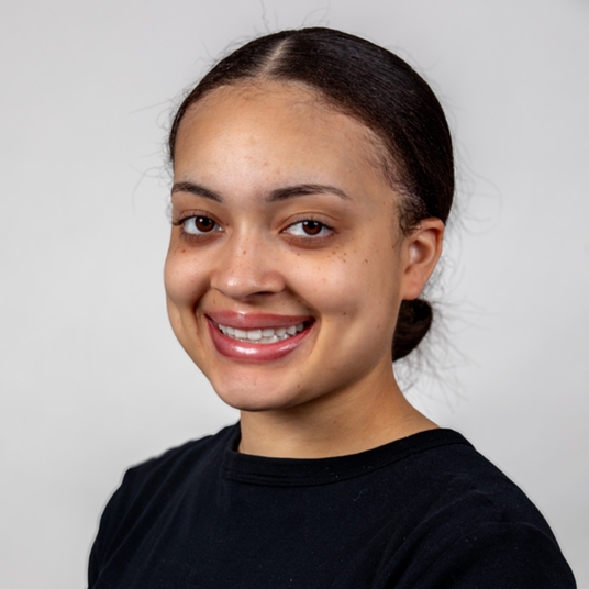 Mia Daniels head shot