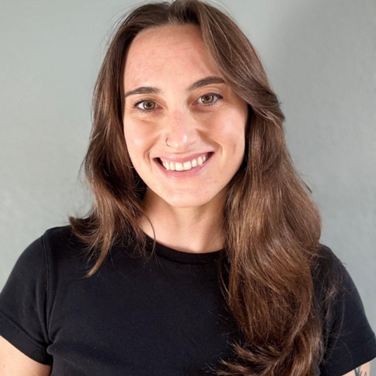 Courtney Lucca head shot