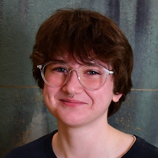 Theo Harsh head shot