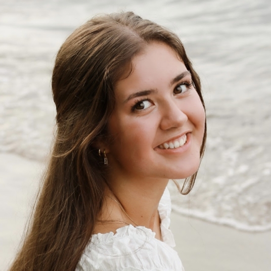 Olive Fischer head shot