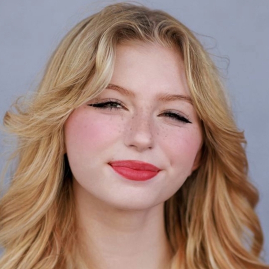 Cay Grosch head shot