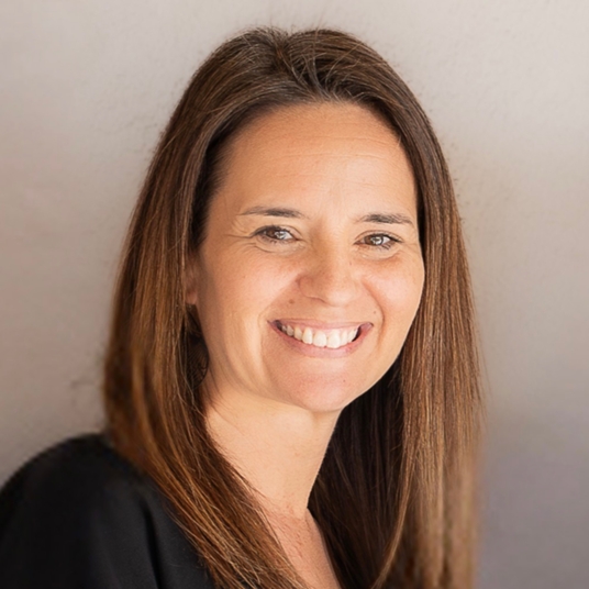 Sarah Robertson head shot